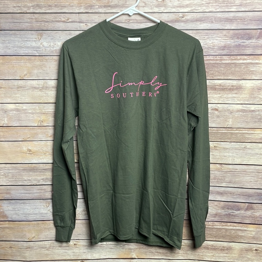 Simply Southern Long Sleeve Women’s Graphic Tee